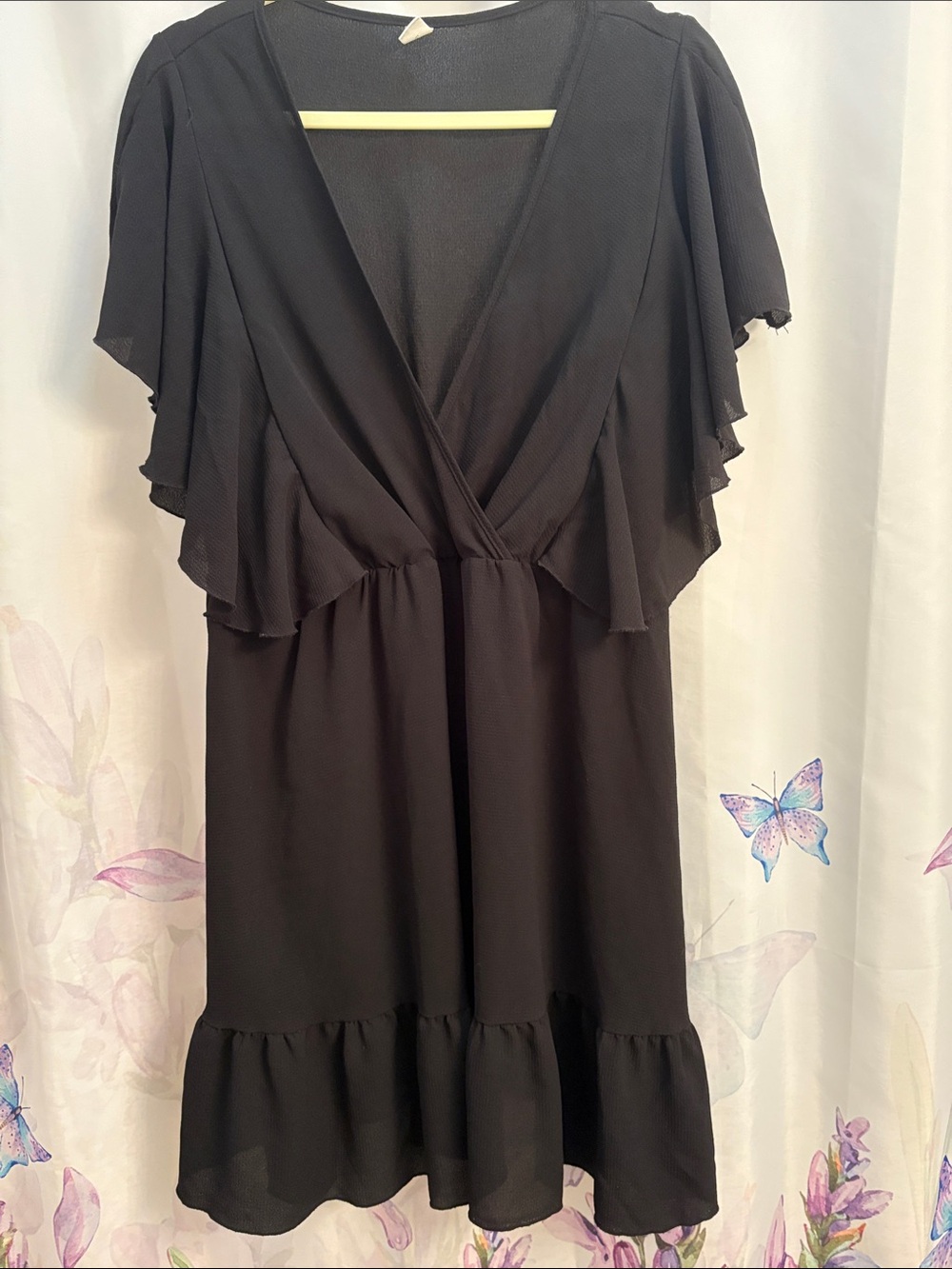 XXL Black V-Neck Midi Dress with Flutter Sleeves